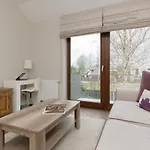 Three-bedroom Family House With Garden Nowa Wies By Renters Holiday home *