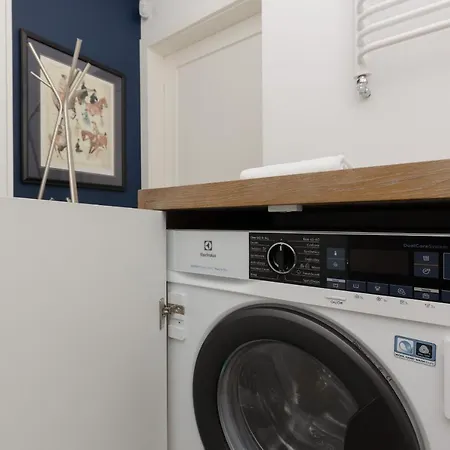 Three-bedroom Family House With Garden Nowa Wies By Renters Varsavia