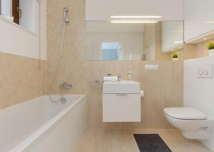 Three-bedroom Family House With Garden Nowa Wies By Renters Tatil Evi *