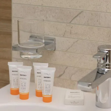 Three-bedroom Family House With Garden Nowa Wies By Renters Сasa de vacaciones *